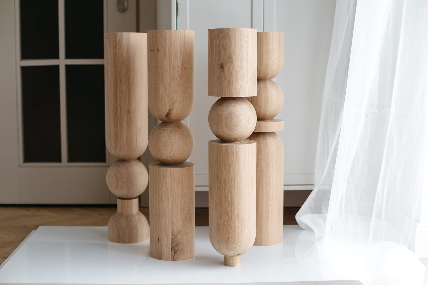 Wooden Table & Bar Leg with Bottom Sphere Detail – Lathe-Turned Design, H690 mm