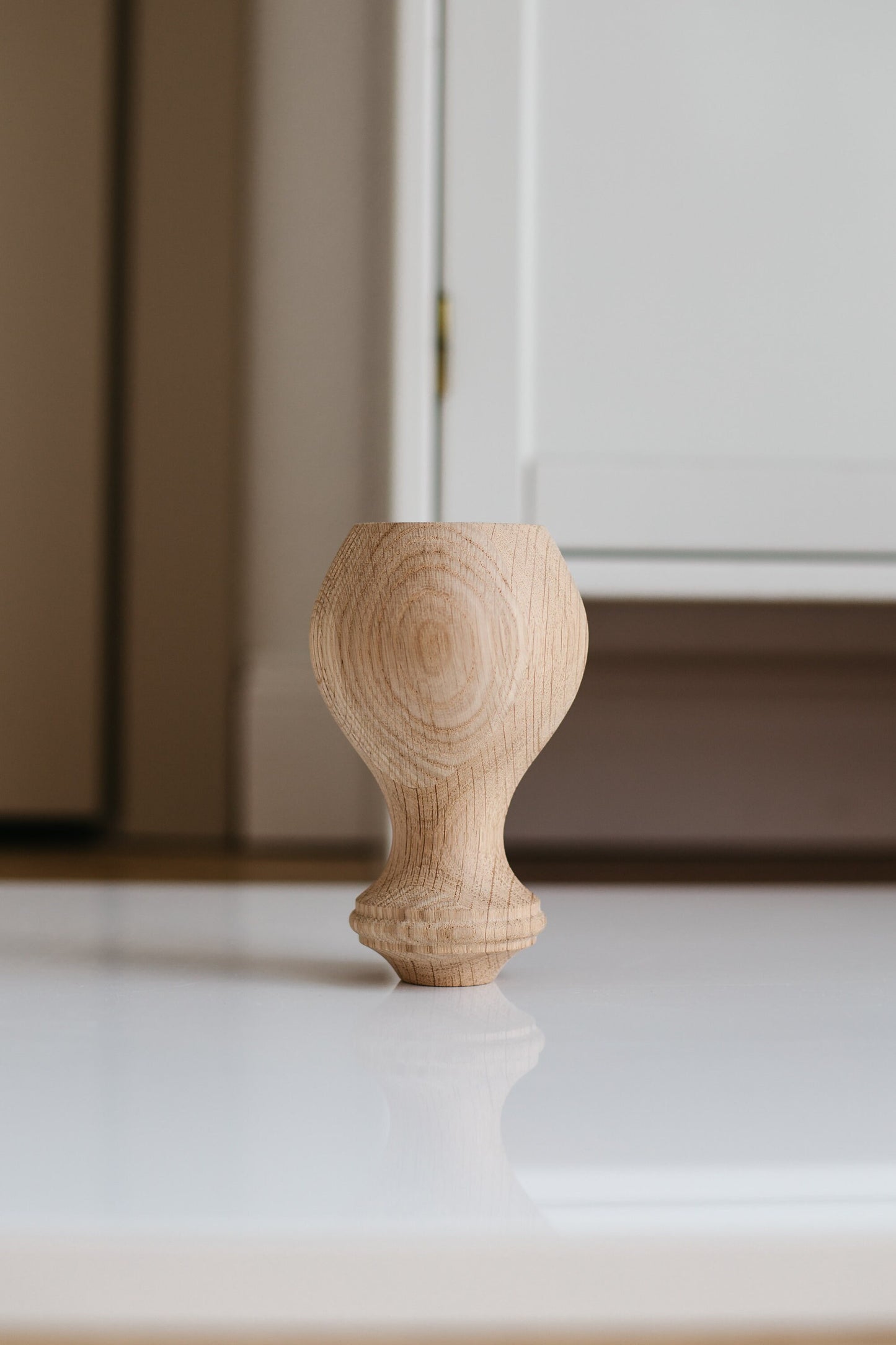 Möbelfüße aus Holz – Sofa- & Schrankbeine, gedrechselt, H150 mm