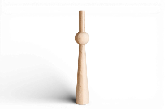 Möbelbein aus Holz mit Kugeldetail – Drechselbein für Tische, H760 mm