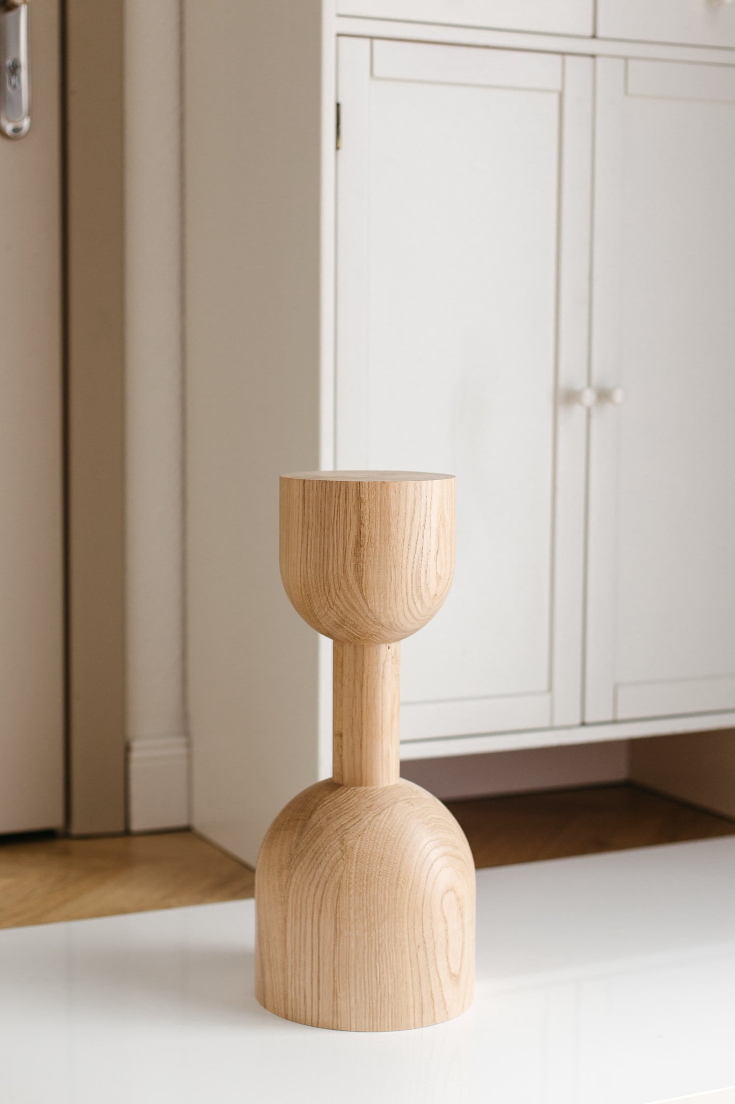 Natural Wooden Coffee Table Leg – Lathe-Turned Furniture Support, H450 mm
