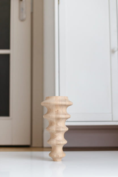 Möbelbeine aus Holz – Klassisches Design, handgefertigt, H250 mm