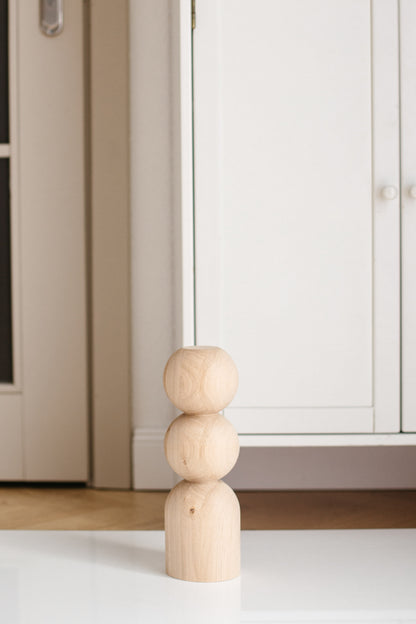 Möbelbeine aus Holz mit doppelten Kugeldetails – Handgefertigtes Design, H305 mm