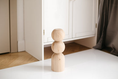Möbelbeine aus Holz mit doppelten Kugeldetails – Handgefertigtes Design, H305 mm