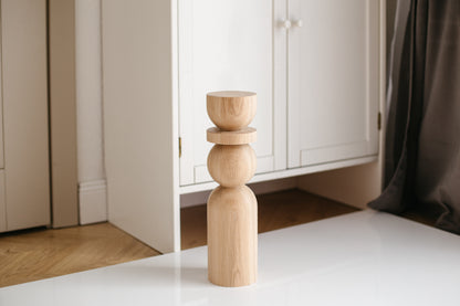 Couchtischbein aus Naturholz mit Kugeldetail – Handgefertigtes Design, H380 mm