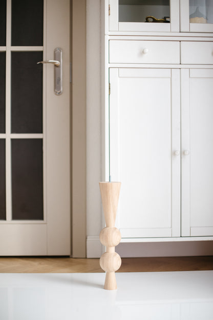 Tischbein aus Naturholz mit zwei oberen Kugeln – handgefertigtes Design, H400 mm