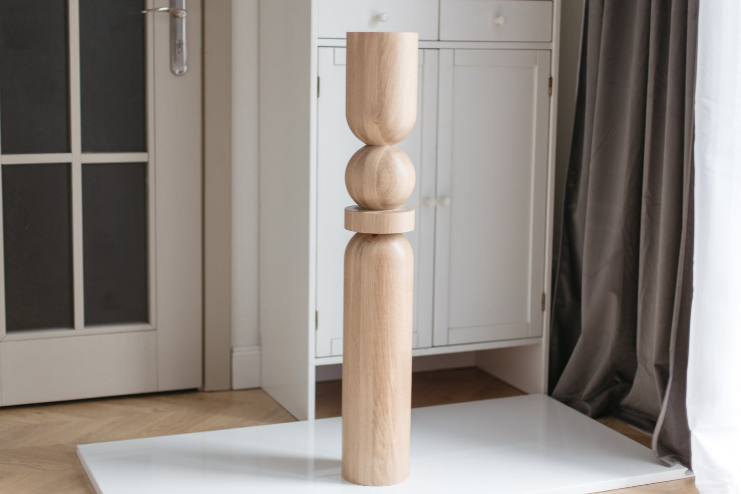Wooden Table & Kitchen Island Leg with Center Sphere – Handmade Design, H900 mm
