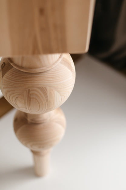 Holz-Frühstücksbar- & Tischstützbein – handgemachtes Möbelgestell, H890 mm