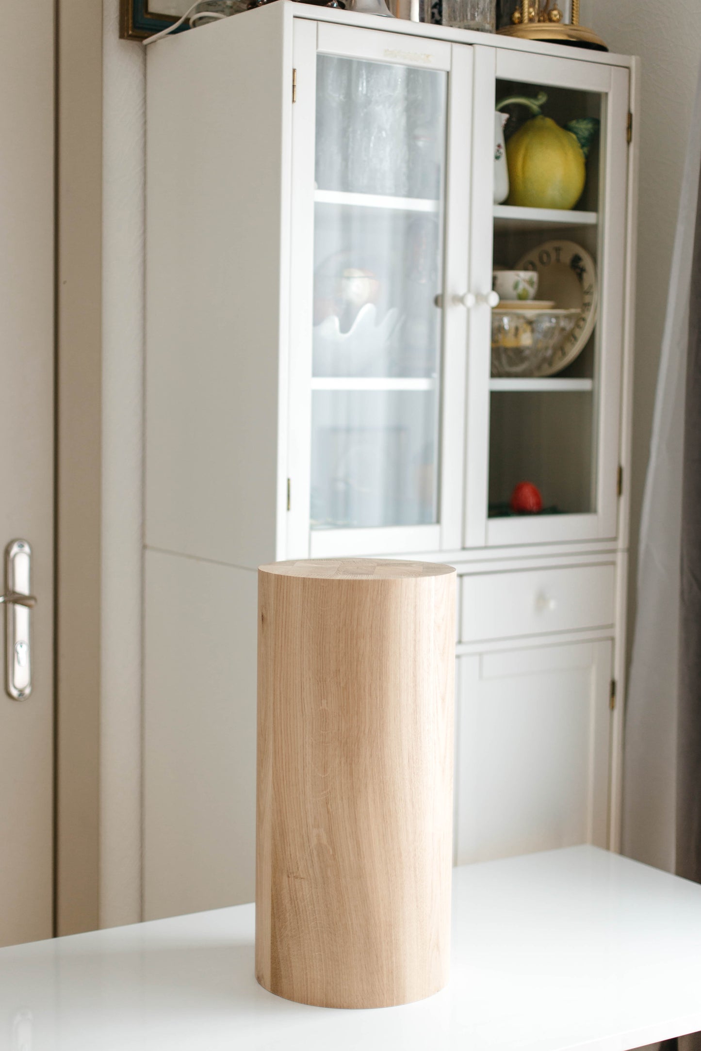 Couchtisch oder Beistelltisch, runde Holzmöbelbeine, H500 mm