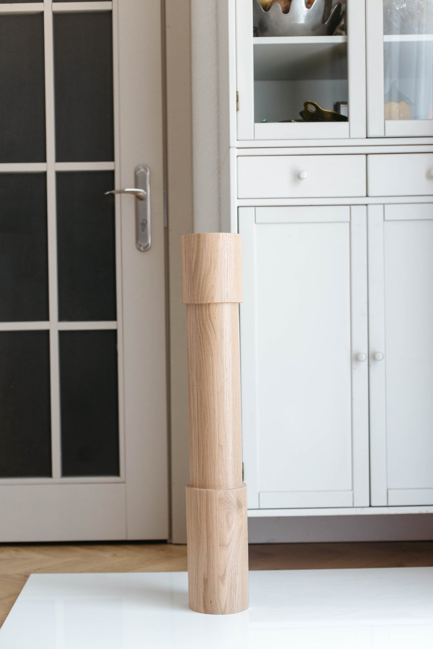 Tisch- & Barfuß aus Holz – Drechseldesign, H775 mm