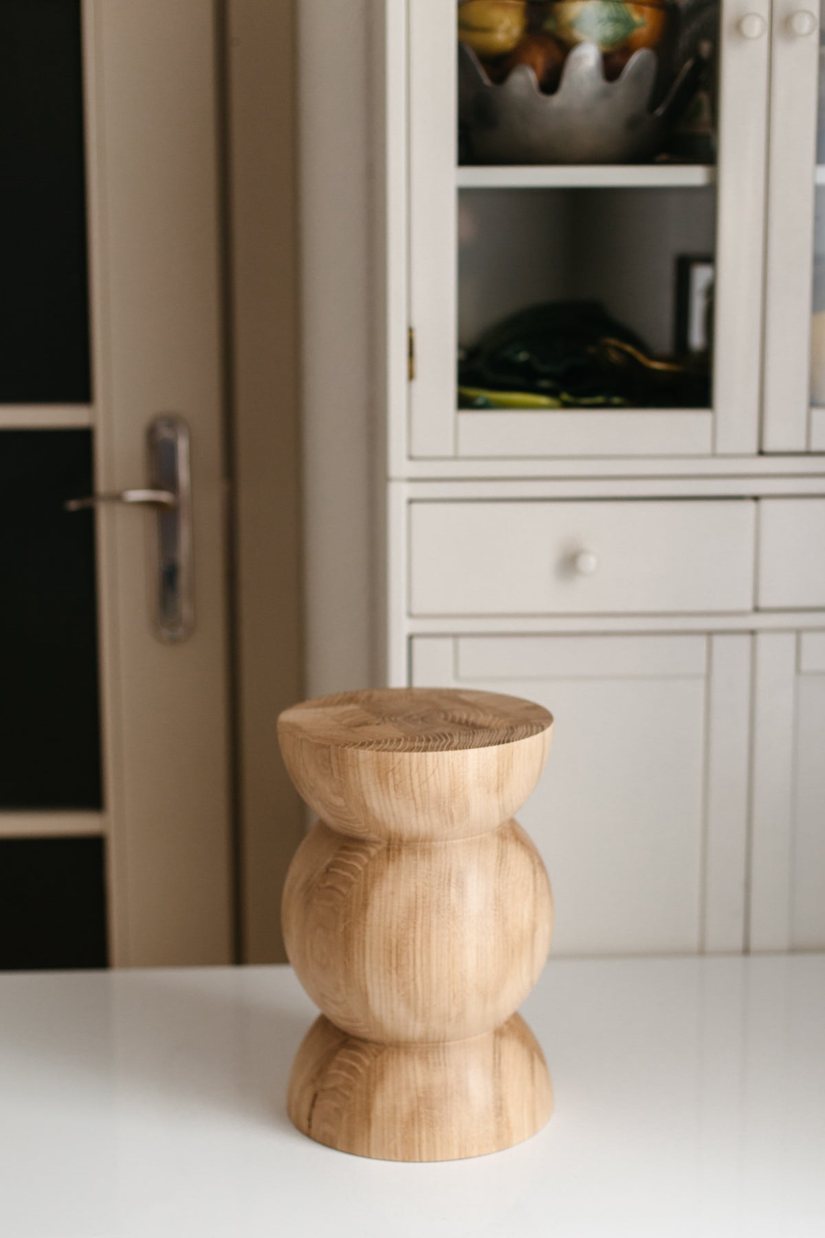 Handmade Wooden Block – Solid Wood with Sphere Details H300 mm