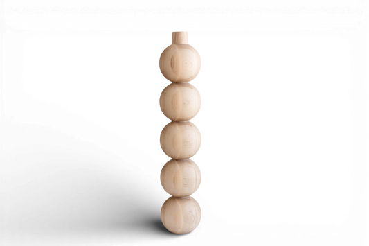 Möbelbein aus Holz mit fünf Kugeldetails – Drechseldesign, H730 mm